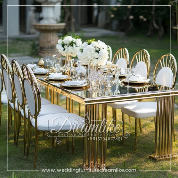 White Romantic Wedding Mirror Outdoor Banquet Table